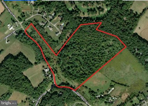411 Pleasant Valley Rd, Westminster, MD, 21158-2955 | Card Image