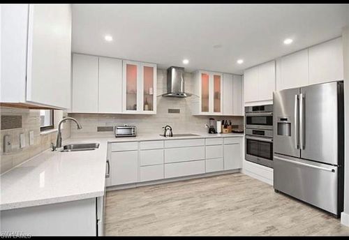 7d-176 Lake Point Ln, NAPLES, FL, 34112-7021 | Card Image