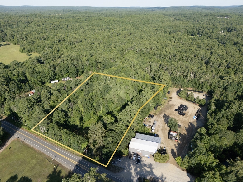 Land in Raymond 2