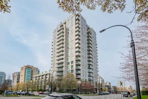 319-135 E 17th St, North Vancouver, BC, V7L0C4 | Card Image