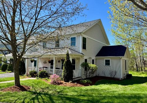 1 Stannard Dr, Essex, VT, 05452-3381 | Card Image