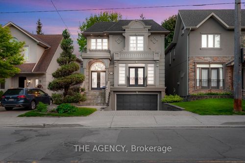 313 Broadway Ave, North York, ON, M4P1W2 | Card Image