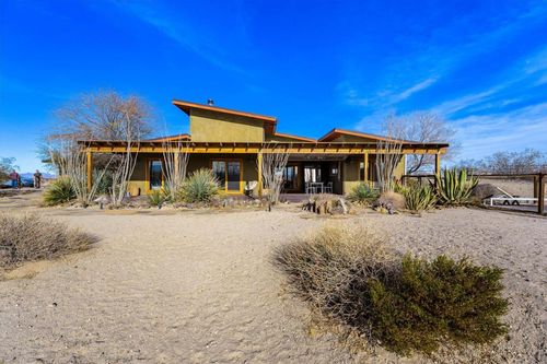 1776 Sunview Ave, Joshua Tree, CA, 92252 | Card Image
