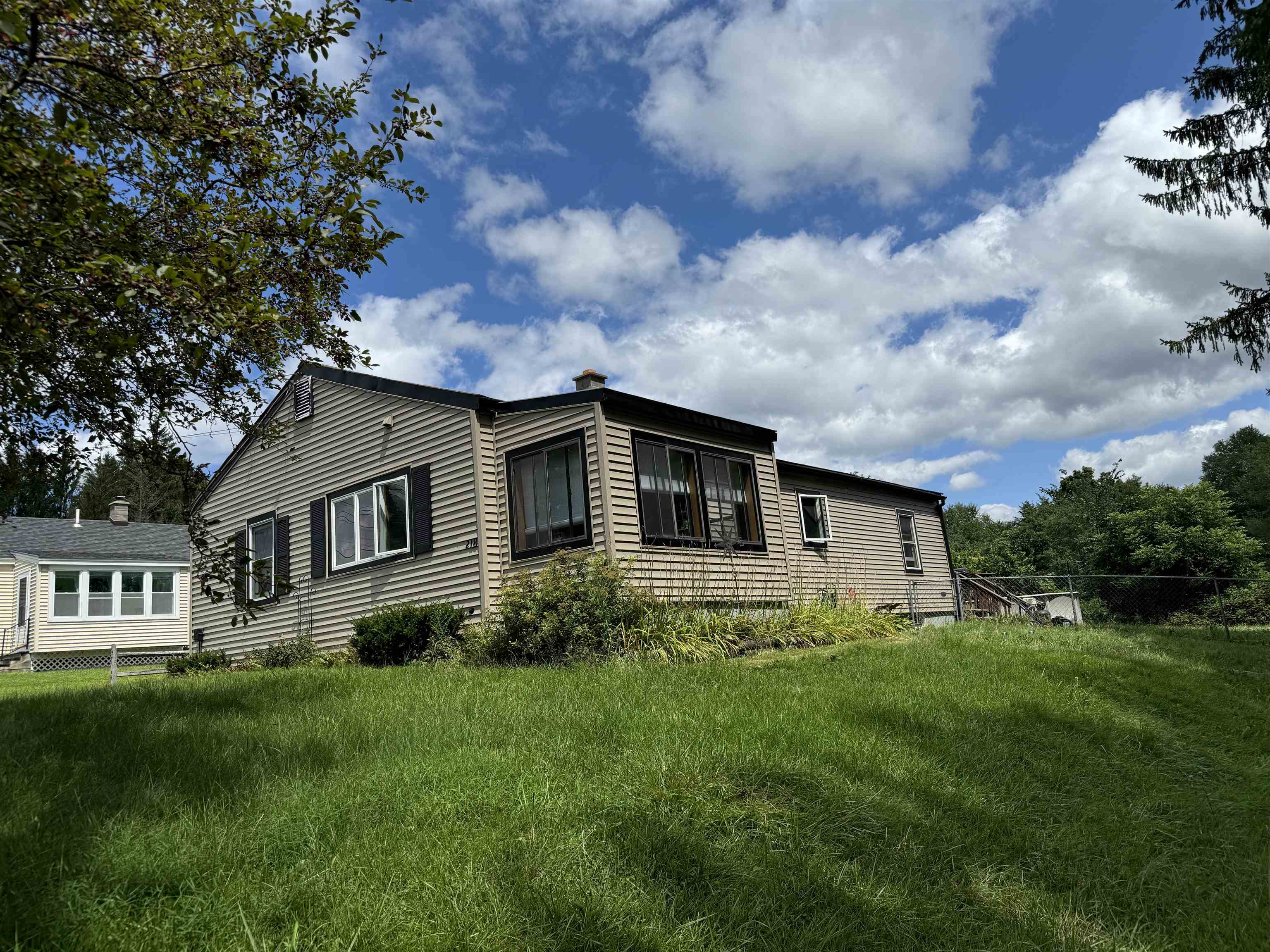 Twitchell Hill Rd, Shaftsbury, VT 05262