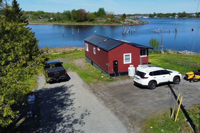 2 Av Holland, House other with 2 bedrooms, 1 bathrooms and 4 parking in Byng Inlet ON | Image 9