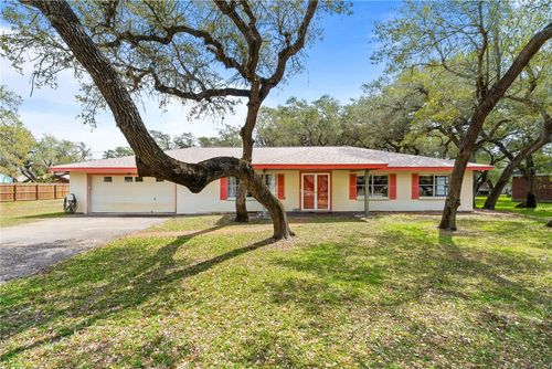 34 Redbird Trl, Rockport, TX, 78382-7913 | Card Image