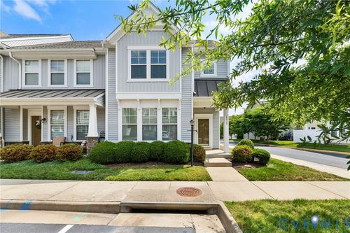 8018 Rutland Village Dr, Mechanicsville, VA, 23116-2971 | Card Image