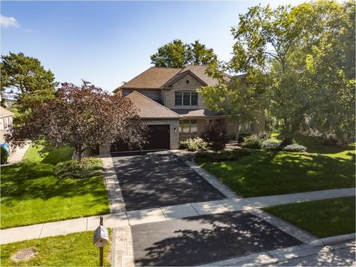 360 Ambria Dr, Mundelein, IL, 60060-4804 | Card Image