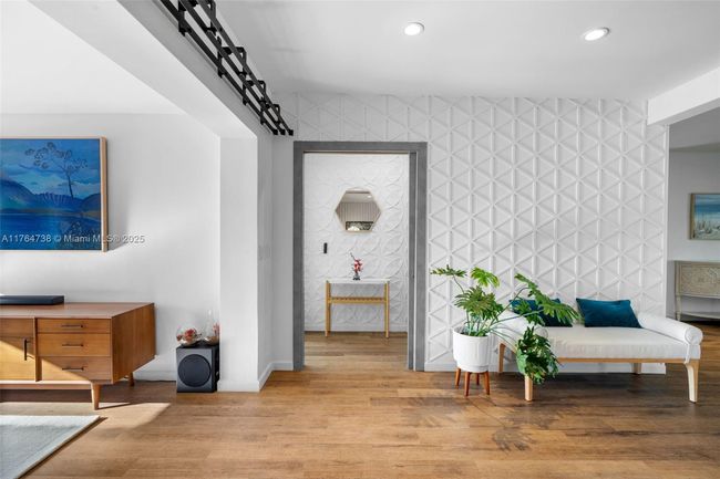 7770 Hawthorne Ave, House other with 4 bedrooms, 3 bathrooms and null parking in Miami Beach FL | Image 14