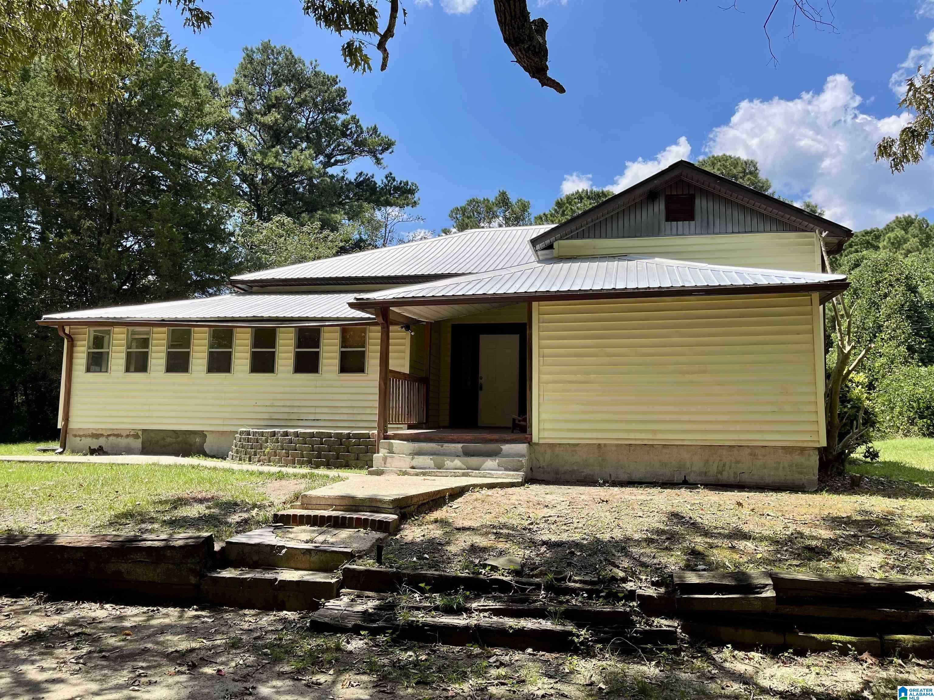 Residential in ADAMSVILLE