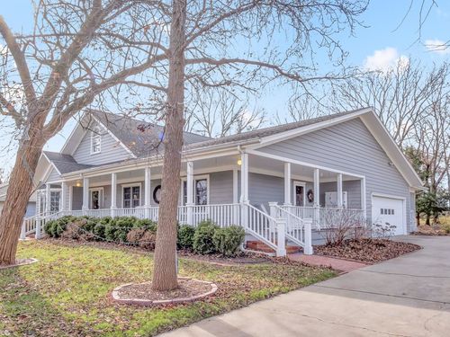 317 Bluestem St, North Newton, KS, 67117-1728 | Card Image