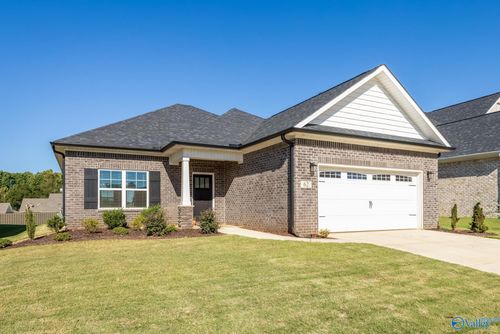 62 Faulkner Rd, Madison, AL, 35756-2201 | Card Image