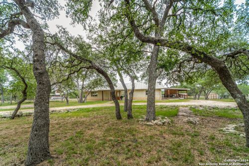 1267 River Bend Dr., Blanco, TX, 78606 | Card Image