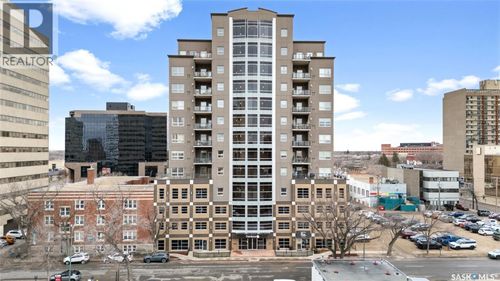 2055 Rose St, Regina, SK, S4P2A3 | Card Image