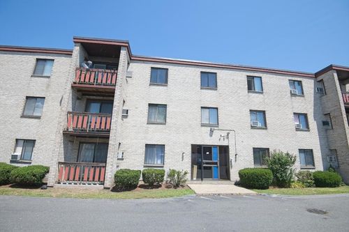 apt-4-29 Mccoba St, Revere, MA, 02151-1215 | Card Image