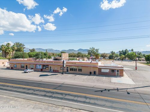 70932 Us Highway 60, Wenden, AZ, 85357-9600 | Card Image