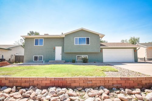 236 E Beshoar Dr, Pueblo West, CO, 81007-2758 | Card Image