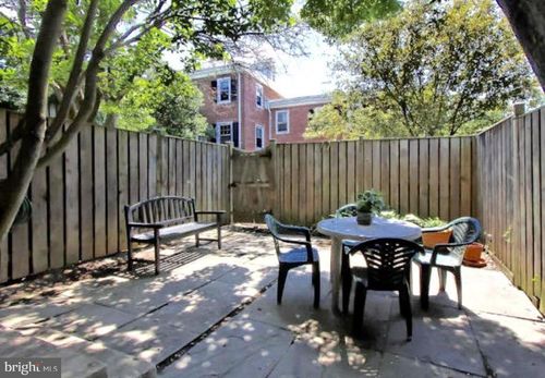 4217 32nd Rd S, ARLINGTON, VA, 22206-2005 | Card Image