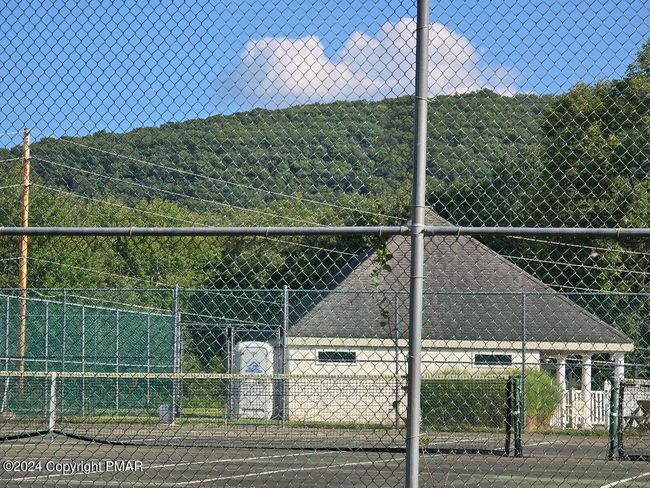 TENNIS CLUB | Image 84