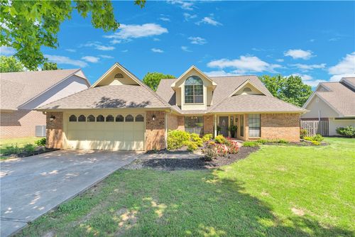3370 N Southridge Dr, Fayetteville, AR, 72703-6280 | Card Image