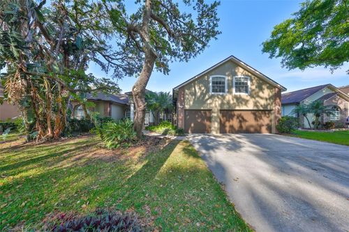 2561 Regal River Rd, VALRICO, FL, 33596-8307 | Card Image