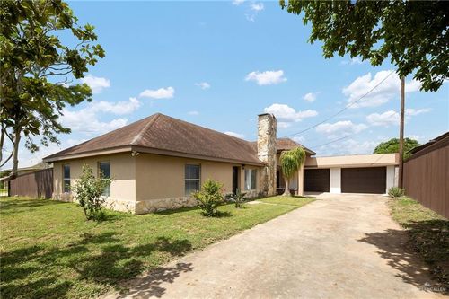 424 Frost Proof Dr, Weslaco, TX, 78599-4117 | Card Image