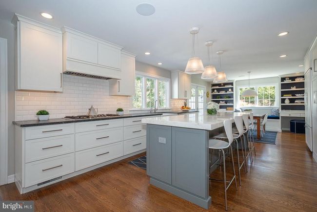 375 Colket Ln, House other with 5 bedrooms, 3 bathrooms and null parking in WAYNE PA | Image 11