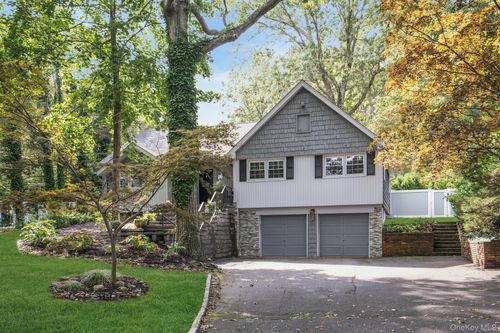 169 Dix Hills Rd, Dix Hills, NY, 11746-4604 | Card Image