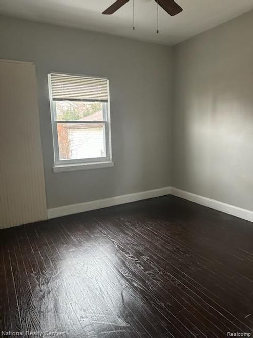 5106 Devonshire Rd, Detroit, MI, 48224-3231 | Card Image