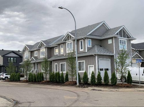 102 Aspenhill Drive, Fort Mcmurray, AB, T9J1E1 | Card Image