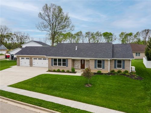 920 Old Nursery Trl, Troy, OH, 45373-3996 | Card Image