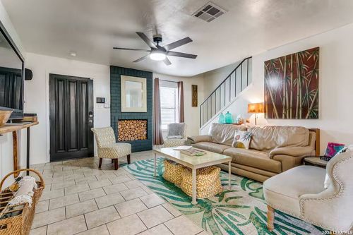 6857 Betty Levy, San Antonio, TX, 78227-1164 | Card Image