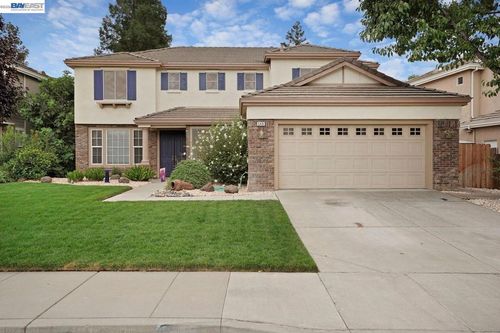 549 Glenbriar Cir, Tracy, CA, 95377 | Card Image