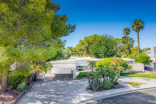 2253 Geronimo Way, Las Vegas, NV, 89169-3361 | Card Image