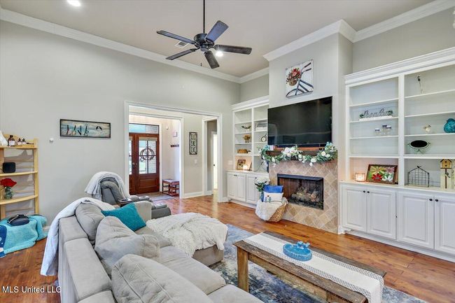 09-601 Emerald Ct | Image 6