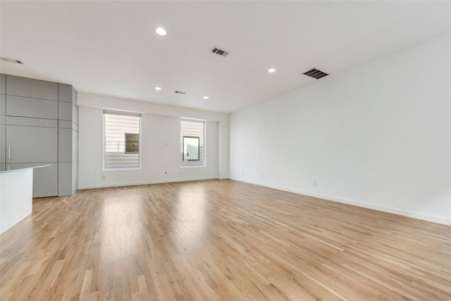 4940 Jack Ct, Townhouse with 2 bedrooms, 3 bathrooms and null parking in Dallas TX | Image 16