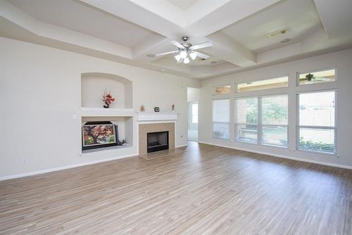 6706 Oakman Ln, Sugar Land, TX, 77479-6640 | Card Image