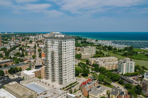 803-1313 N Franklin Place, Milwaukee, WI, 53202 | Card Image