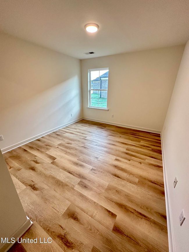 Bedroom 2 | Image 23