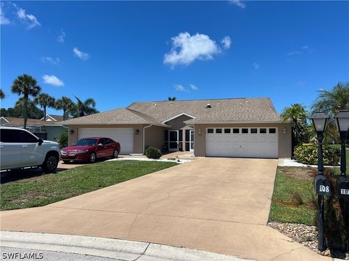 131-1-108 Tanglewood Ct, NAPLES, FL, 34113-8912 | Card Image