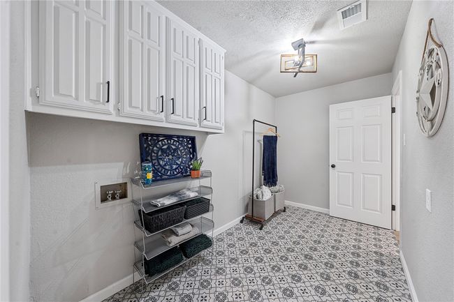1648 Old Ranch Rd, House other with 5 bedrooms, 3 bathrooms and null parking in China Spring TX | Image 11