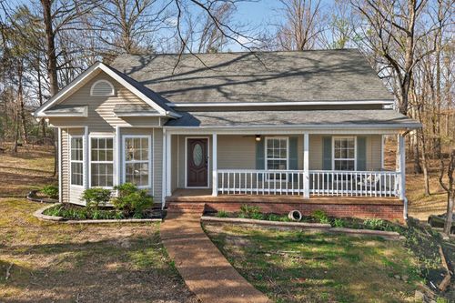 608 Beechtree Ct, Burns, TN, 37029-9061 | Card Image