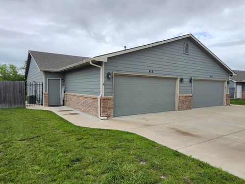 616 N Grandstone St, Kechi, KS, 67067-8917 | Card Image