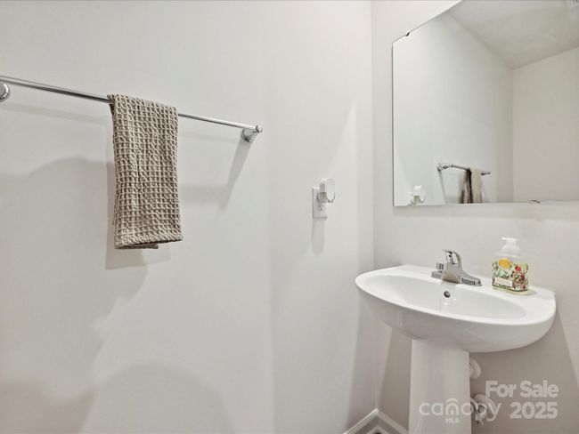 665 Pointe Andrews Dr, House other with 4 bedrooms, 3 bathrooms and null parking in Concord NC | Image 13
