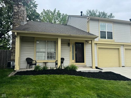 2526 Chaseway Ct, Indianapolis, IN, 46268-1284 | Card Image