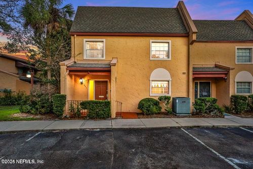 66-301 Greencastle Rd, Jacksonville, FL, 32225-6510 | Card Image