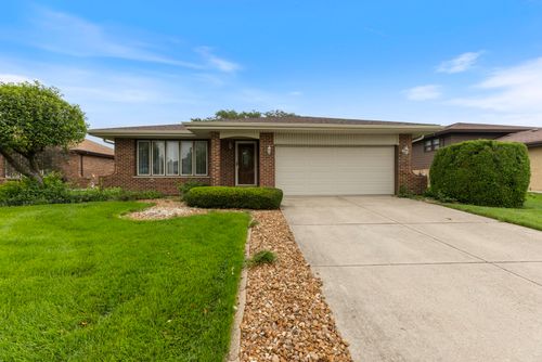 8124 167th Pl, Tinley Park, IL, 60477-2331 | Card Image