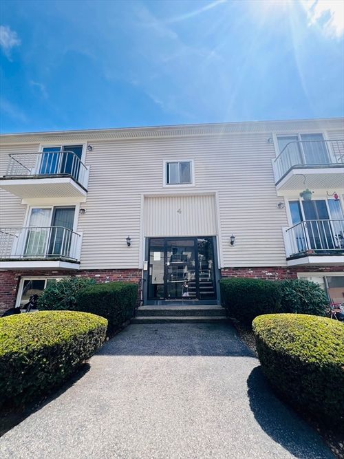 apt-18-4 Royal Dane Dr, Marshfield, MA, 02050-2195 | Card Image