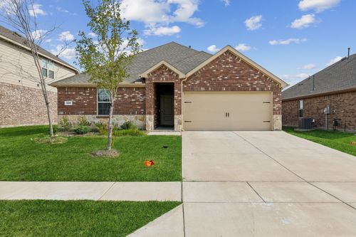 909 Emerald Gate Dr, Princeton, TX, 75407-1551 | Card Image