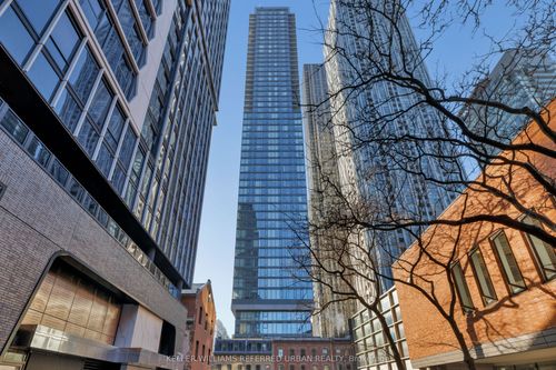 301-8 Cumberland St, Toronto, ON, M4W0B6 | Card Image